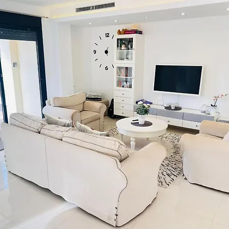 Apartment Zenia 8 Sleeps - Private Pool *