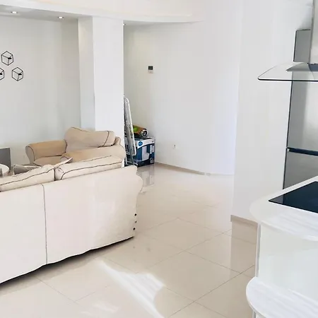Apartment Zenia 8 Sleeps - Private Pool